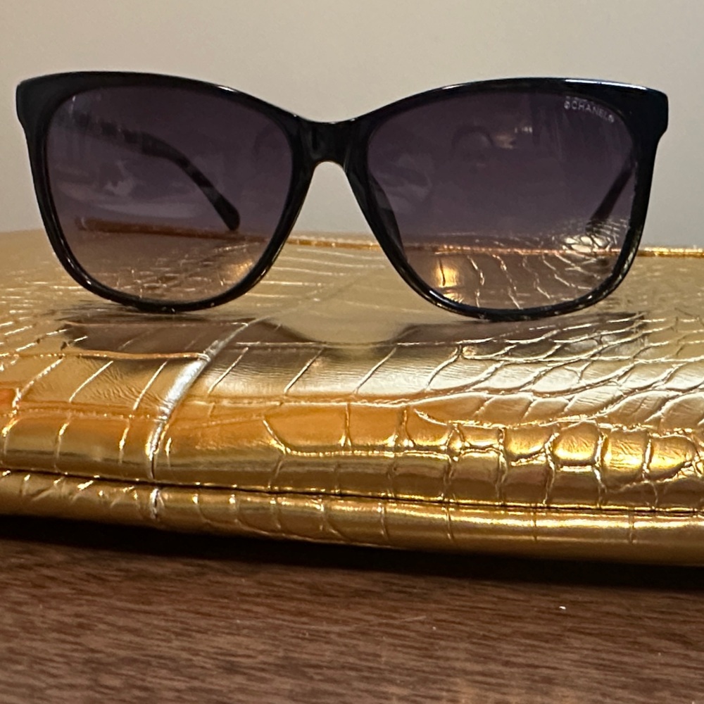 CHANEL Black Sunglasses with Gold Croc-Embossed Case